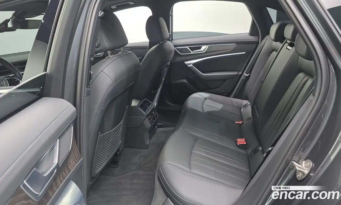 Audi A6 2022 2.0 автомат (гидро), фото 10