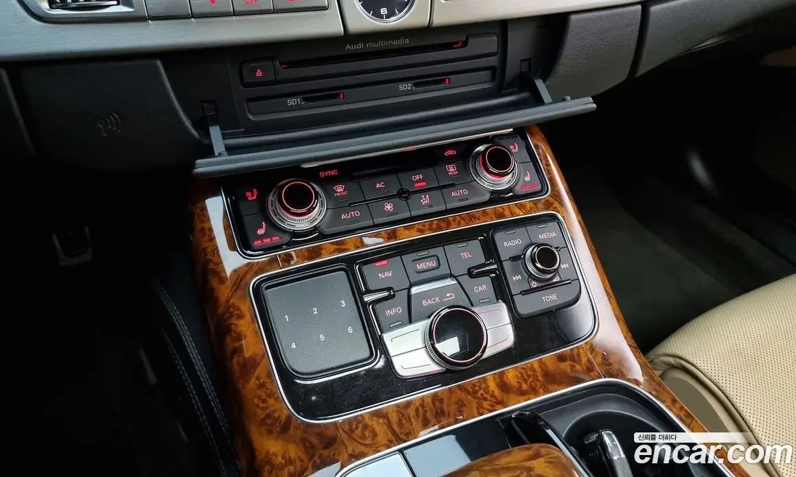 Audi A8 2011 6.3 автомат (гидро), фото 17
