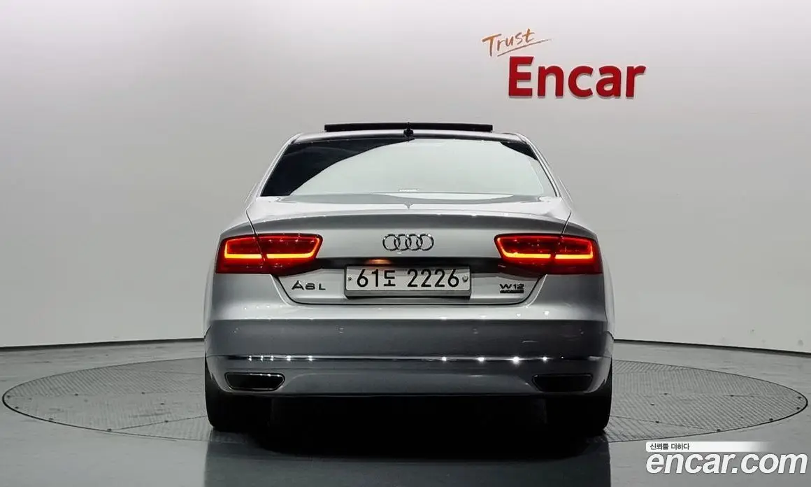 Audi A8 2011 6.3 автомат (гидро), фото 4