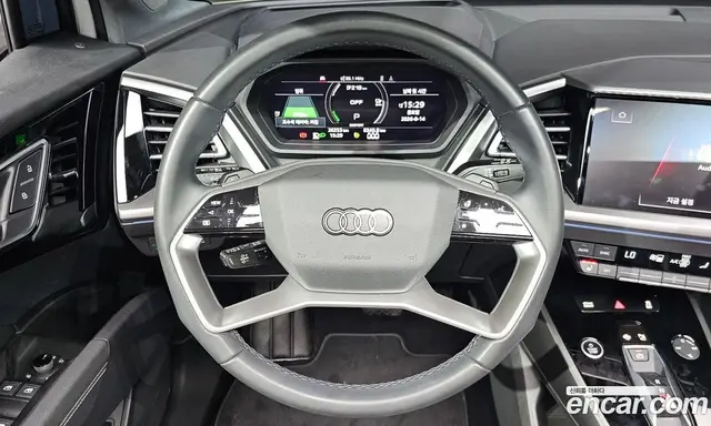 Audi Q4 e-tron 2022 0.1 автомат (гидро), миниатюра 11