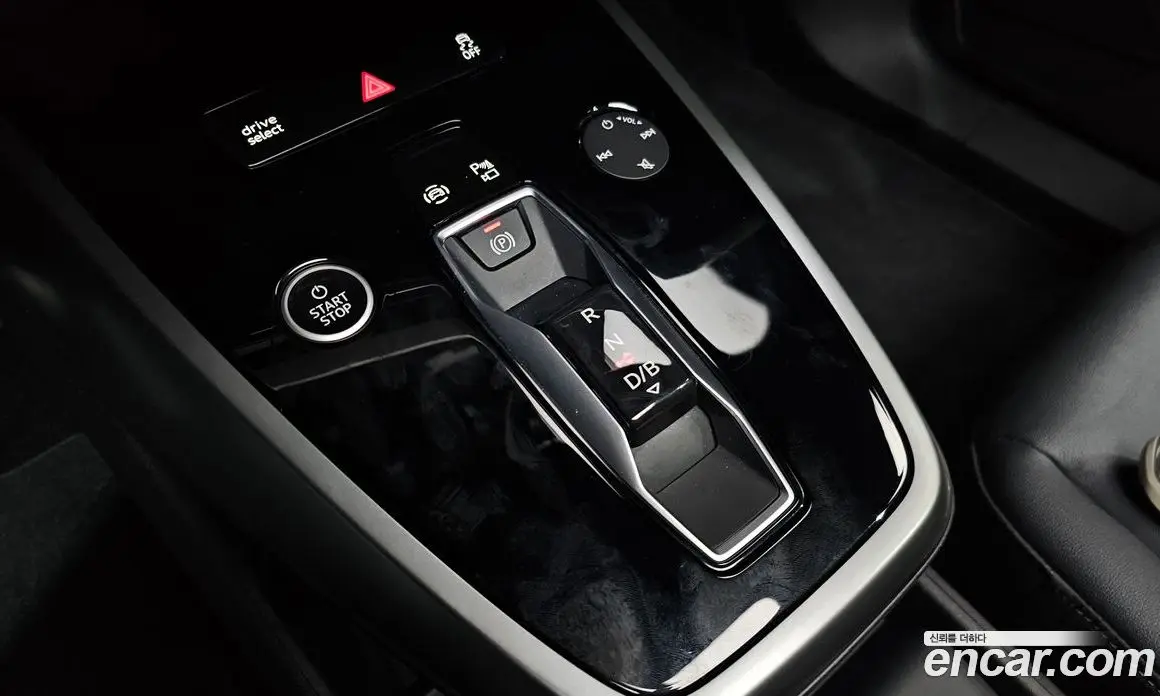 Audi Q4 e-tron 2022 0.1 автомат (гидро), фото 9