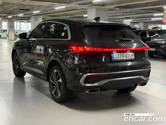 Audi Q5 2025 2.0 автомат (гидро), миниатюра 3