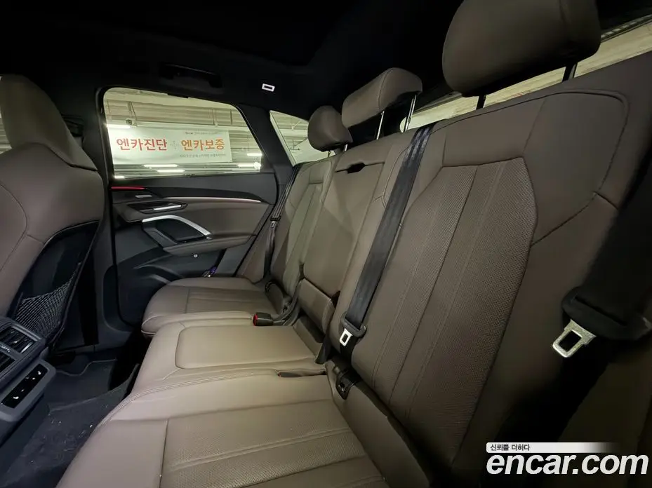 Audi Q5 2025 2.0 автомат (гидро), фото 9