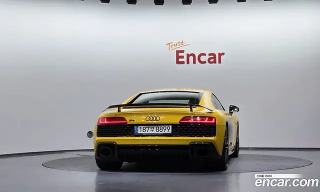 Audi R8 2021 5.2 автомат (гидро), миниатюра 4 Audi R8 2021 5.2 автомат (гидро), миниатюра 4