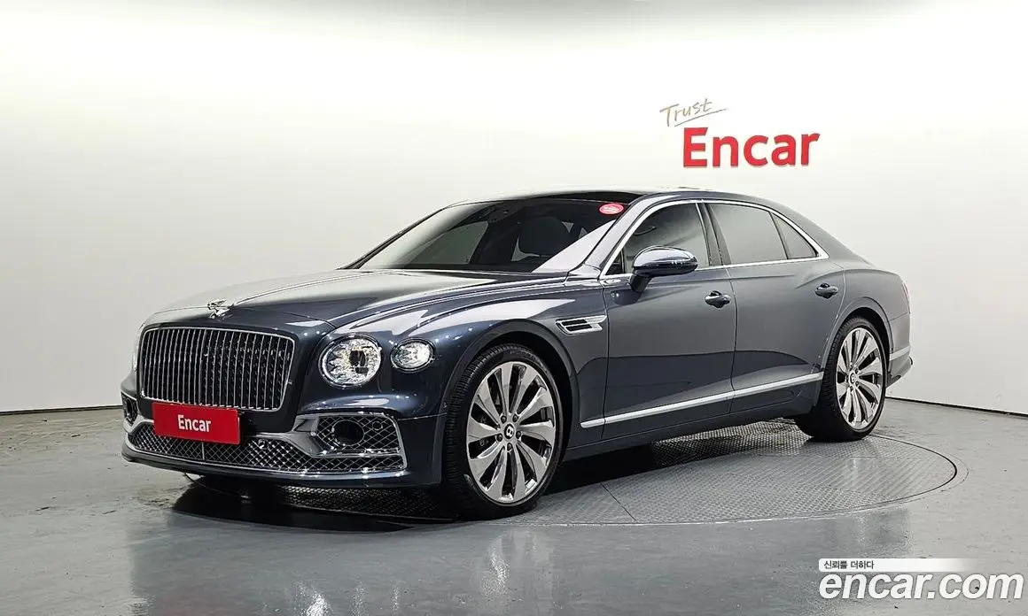 Bentley Flying Spur 2022 4.0 автомат (гидро), фото 1 Bentley Flying Spur 2022 4.0 автомат (гидро), фото 1