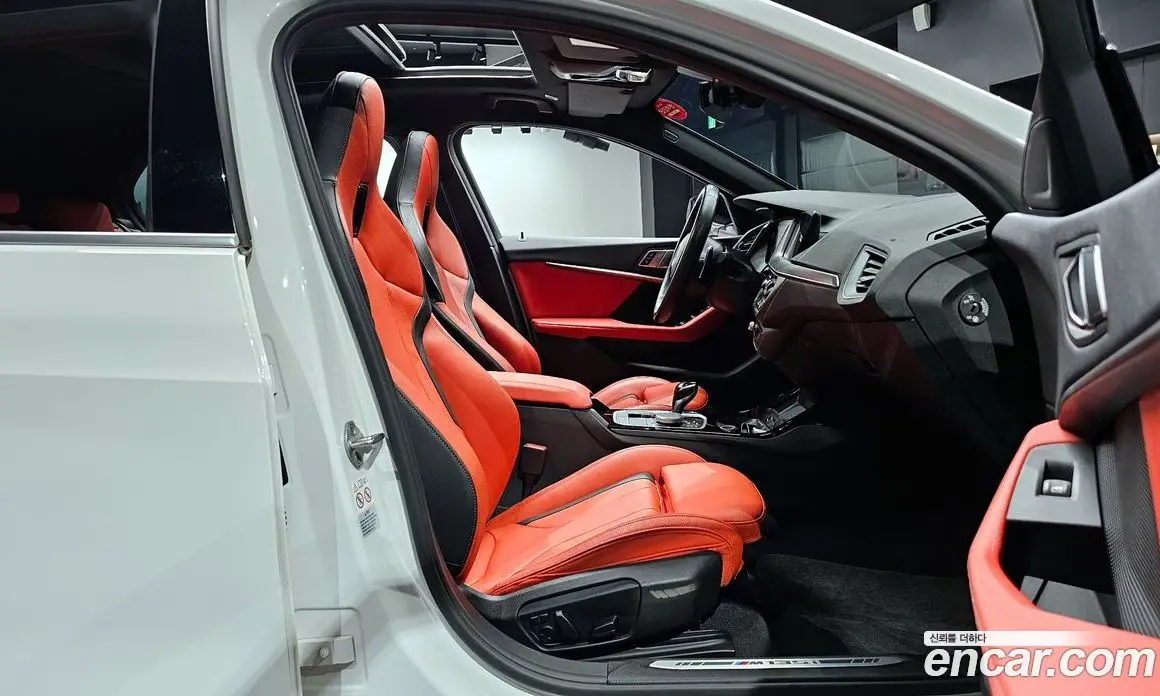 BMW 1 серия 2022 2.0 автомат (гидро), фото 10