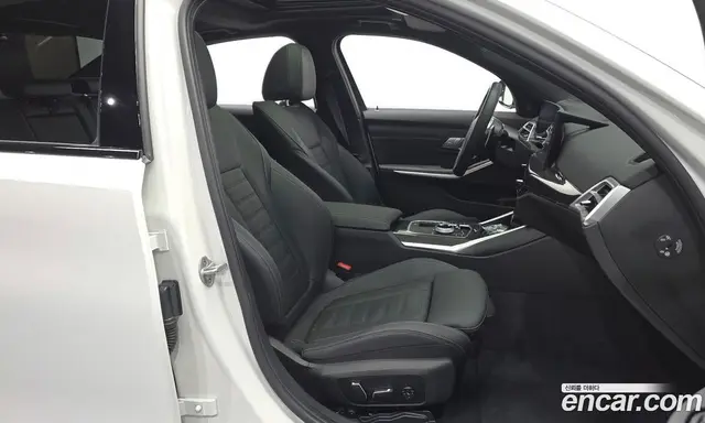 BMW 3 серия 2025 3.0 автомат (гидро), миниатюра 11 BMW 3 серия 2025 3.0 автомат (гидро), миниатюра 11