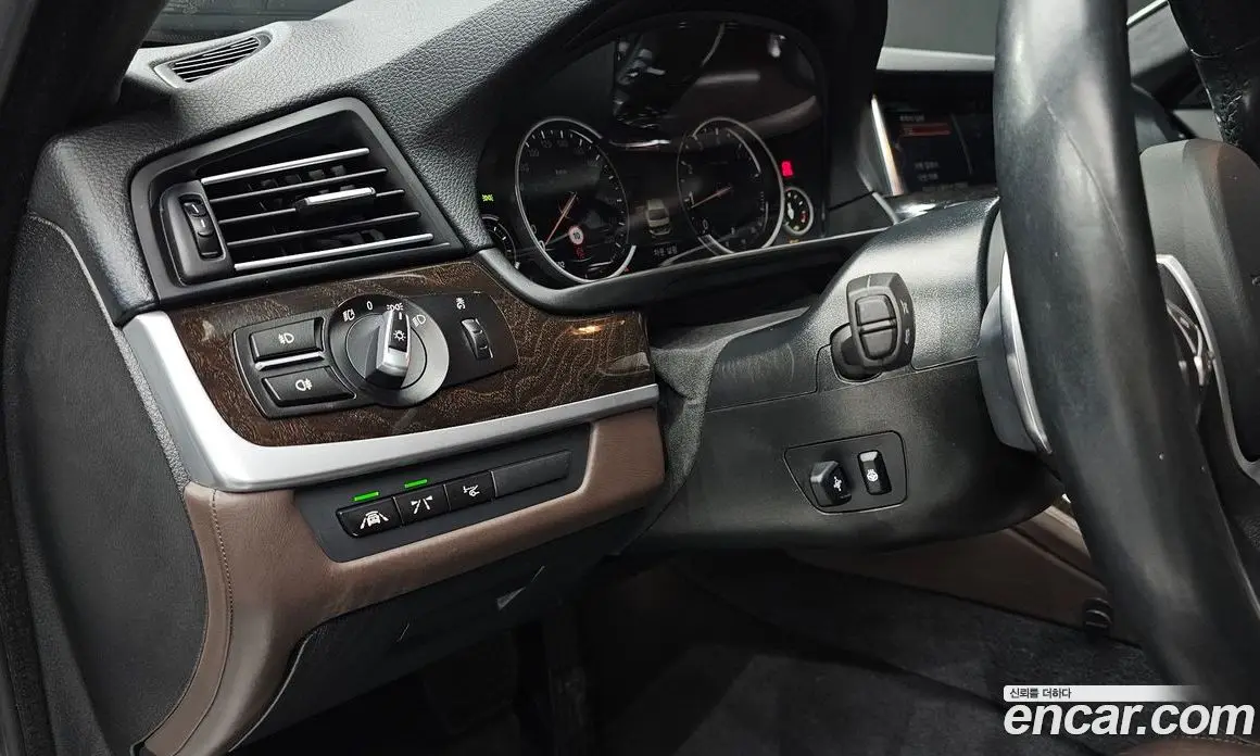 BMW 5 серия 2016 2.0 автомат (гидро), фото 15 BMW 5 серия 2016 2.0 автомат (гидро), фото 15