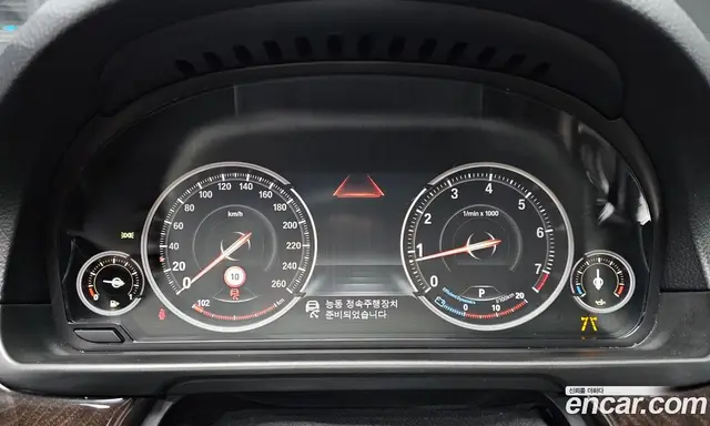 BMW 5 серия 2016 2.0 автомат (гидро), миниатюра 8 BMW 5 серия 2016 2.0 автомат (гидро), миниатюра 8