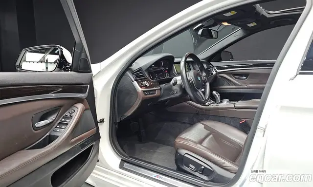 BMW 5 серия 2016 2.0 автомат (гидро), миниатюра 10 BMW 5 серия 2016 2.0 автомат (гидро), миниатюра 10