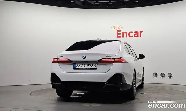 BMW 5 серия 2024 2.0 автомат (гидро), миниатюра 4