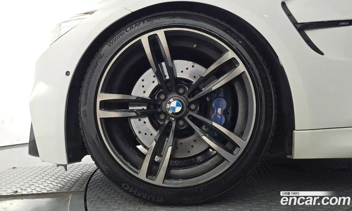 BMW M3 2017 3.0 автомат (гидро), фото 5 BMW M3 2017 3.0 автомат (гидро), фото 5
