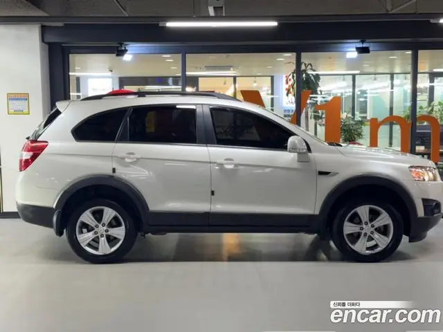 Chevrolet Captiva 2012 2.0 автомат (гидро), миниатюра 3 Chevrolet Captiva 2012 2.0 автомат (гидро), миниатюра 3