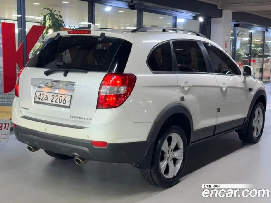 Chevrolet Captiva 2012 2.0 автомат (гидро), фото 4 Chevrolet Captiva 2012 2.0 автомат (гидро), фото 4