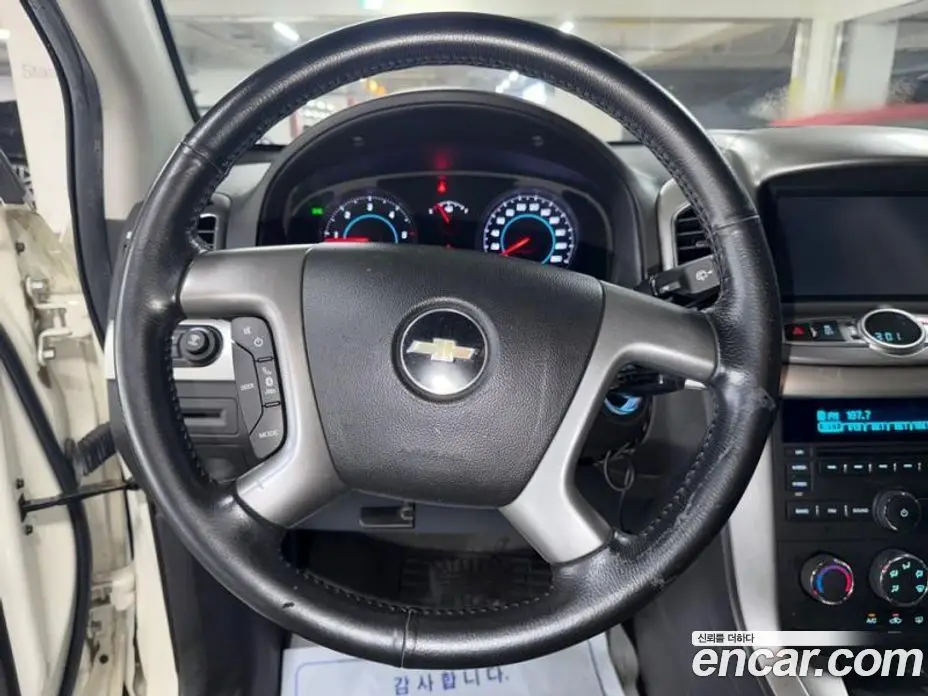 Chevrolet Captiva 2012 2.0 автомат (гидро), фото 8 Chevrolet Captiva 2012 2.0 автомат (гидро), фото 8