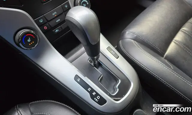 Chevrolet Cruze 2016 1.4 автомат (гидро), миниатюра 9 Chevrolet Cruze 2016 1.4 автомат (гидро), миниатюра 9