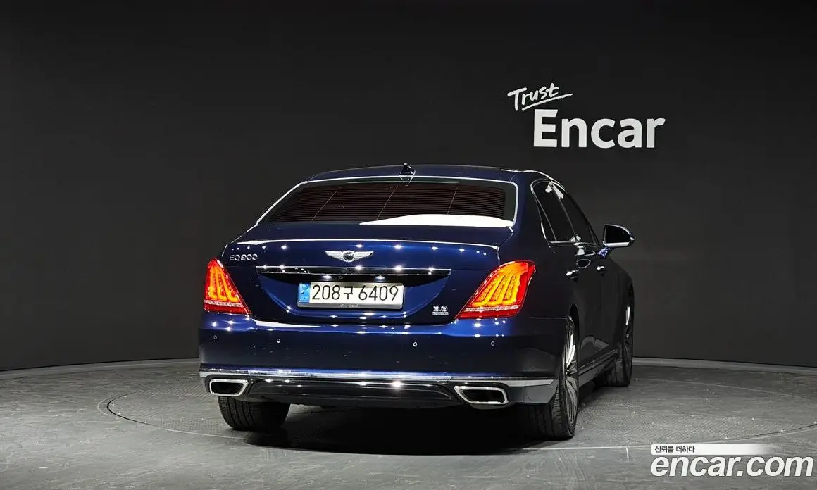Genesis EQ900 2017 3.8 автомат (гидро), фото 4 Genesis EQ900 2017 3.8 автомат (гидро), фото 4