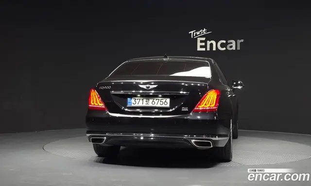 Genesis EQ900 2017 3.8 автомат (гидро), миниатюра 4 Genesis EQ900 2017 3.8 автомат (гидро), миниатюра 4