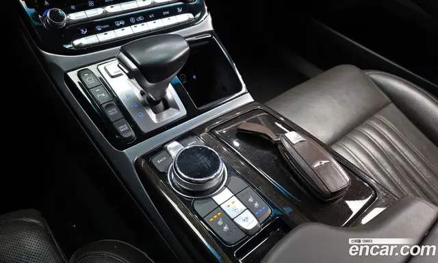 Genesis EQ900 2017 3.8 автомат (гидро), миниатюра 9 Genesis EQ900 2017 3.8 автомат (гидро), миниатюра 9