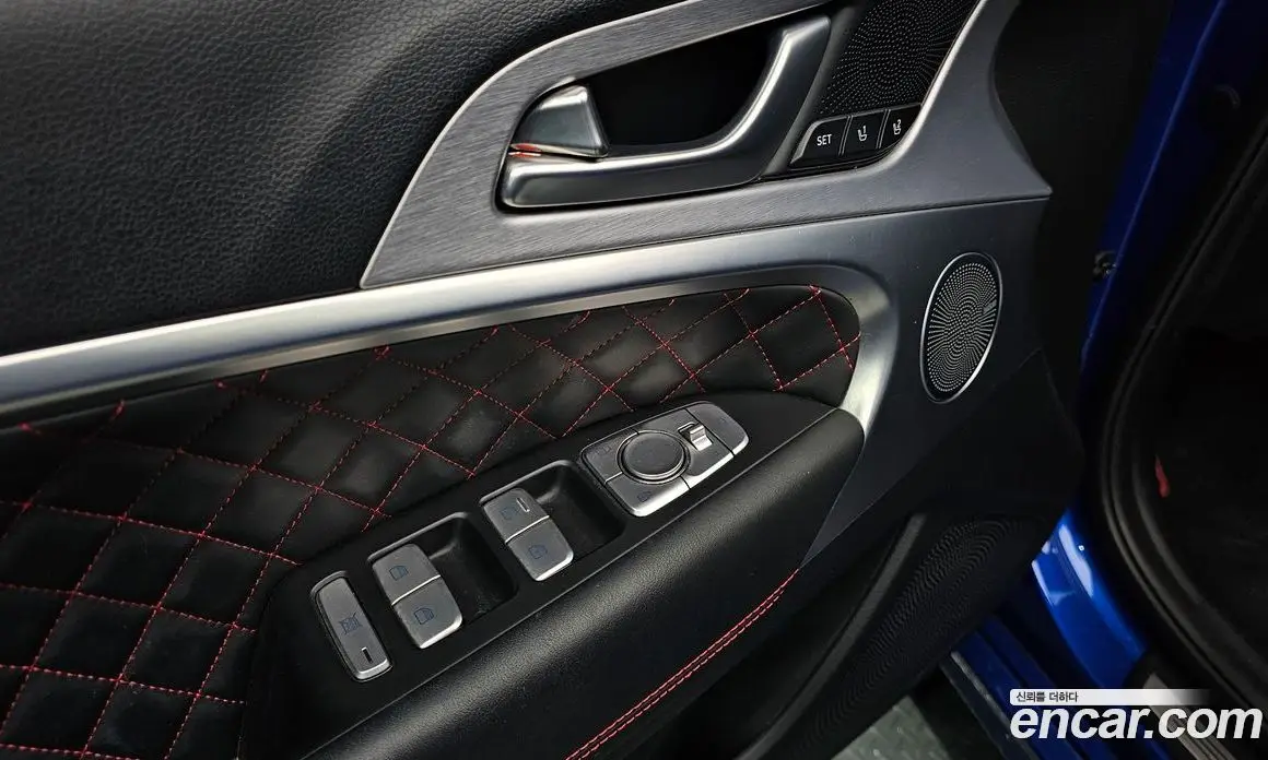 Genesis G70 2018 3.3 автомат (гидро), фото 17