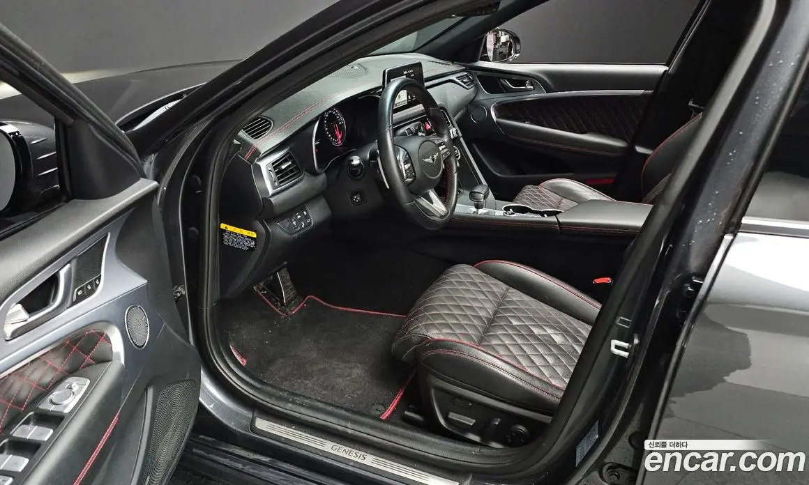 Genesis G70 2018 3.3 автомат (гидро), фото 11 Genesis G70 2018 3.3 автомат (гидро), фото 11