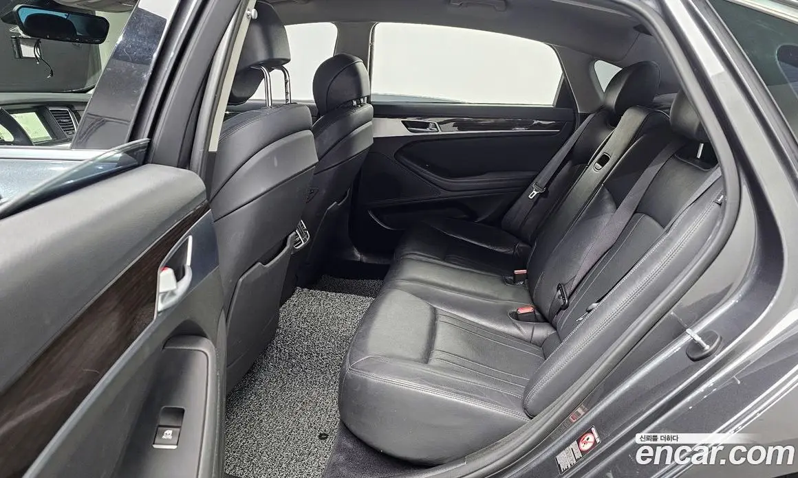 Genesis G80 2017 3.3 автомат (гидро), фото 13