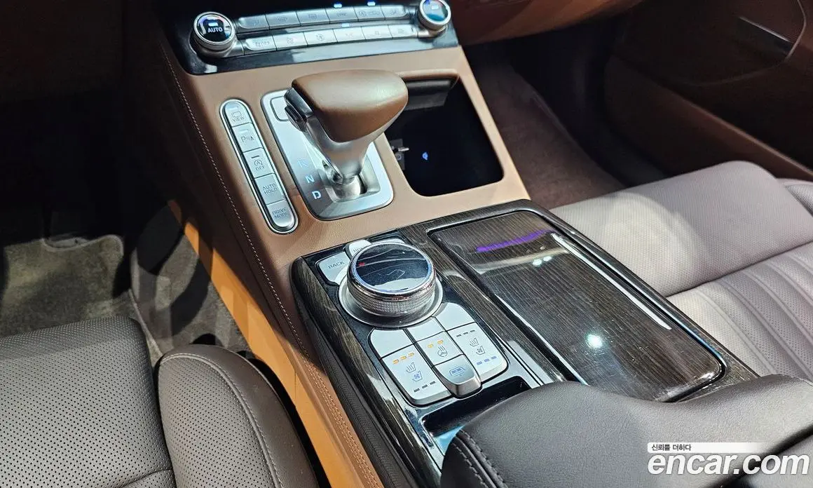 Genesis G90 2019 3.8 автомат (гидро), фото 9