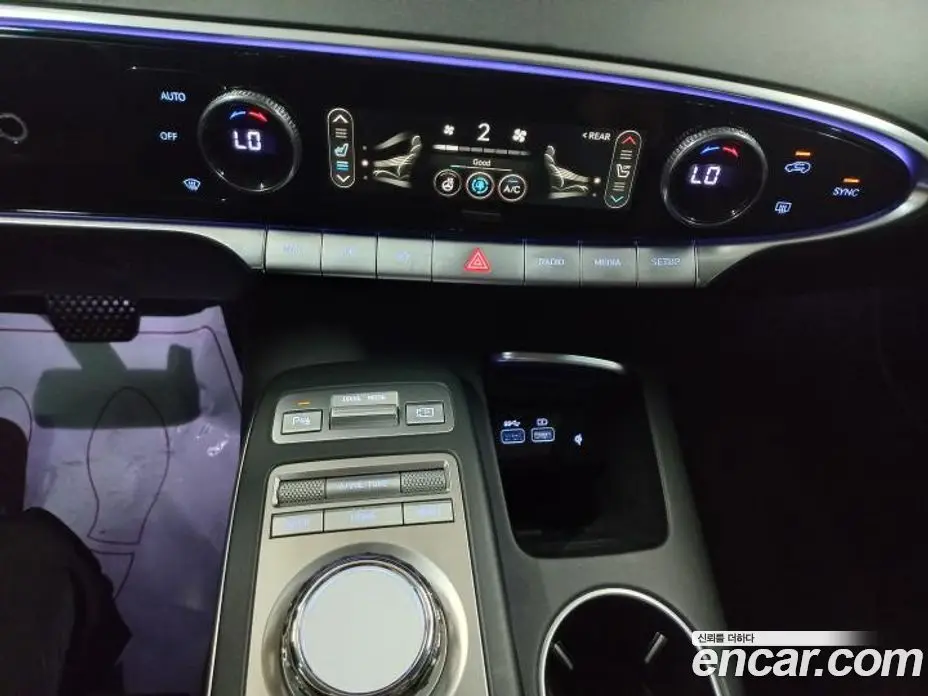 Genesis GV70 2023 2.2 автомат (гидро), фото 14 Genesis GV70 2023 2.2 автомат (гидро), фото 14