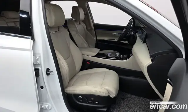 Genesis GV70 2024 2.5 автомат (гидро), миниатюра 11