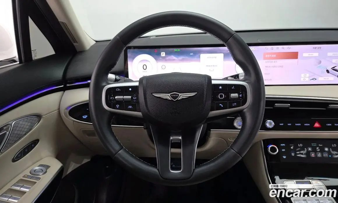 Genesis GV70 2024 2.5 автомат (гидро), фото 13