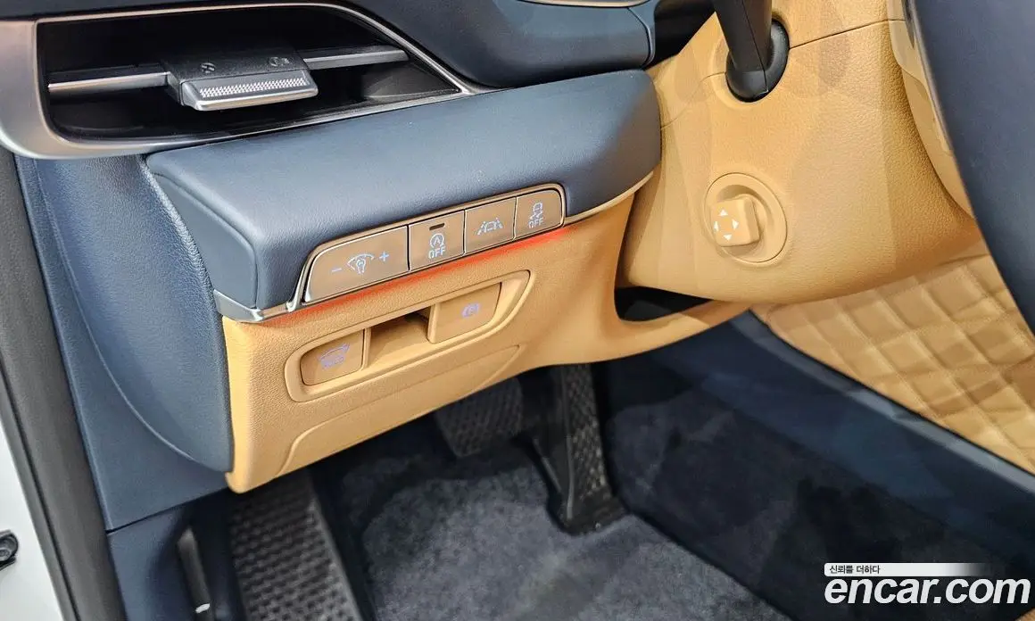 Genesis GV80 2021 2.5 автомат (гидро), фото 15 Genesis GV80 2021 2.5 автомат (гидро), фото 15