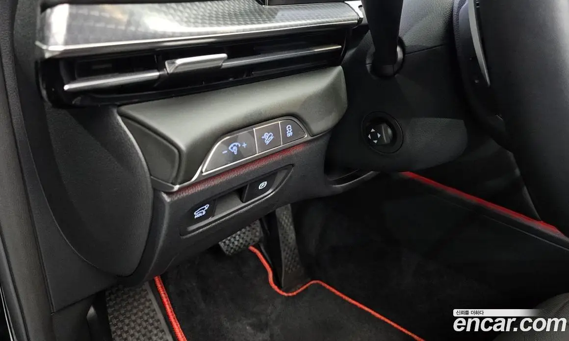 Genesis GV80 2024 2.5 автомат (гидро), фото 17 Genesis GV80 2024 2.5 автомат (гидро), фото 17
