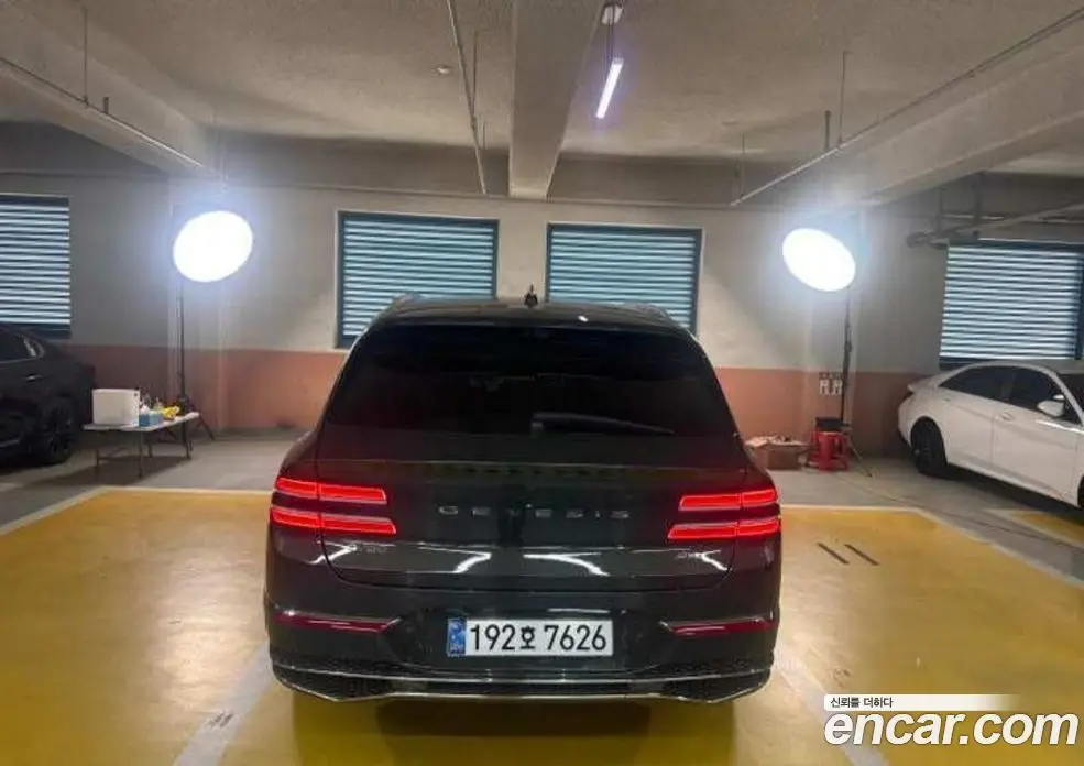 Genesis GV80 2024 2.5 автомат (гидро), фото 3 Genesis GV80 2024 2.5 автомат (гидро), фото 3