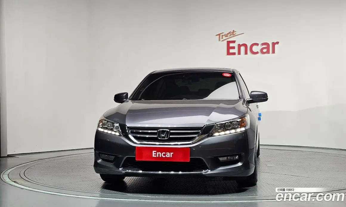 Honda Accord 2015 2.4 автомат (гидро), фото 3 Honda Accord 2015 2.4 автомат (гидро), фото 3