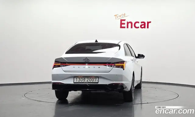 Hyundai Avante 2020 1.6 автомат (гидро), миниатюра 4