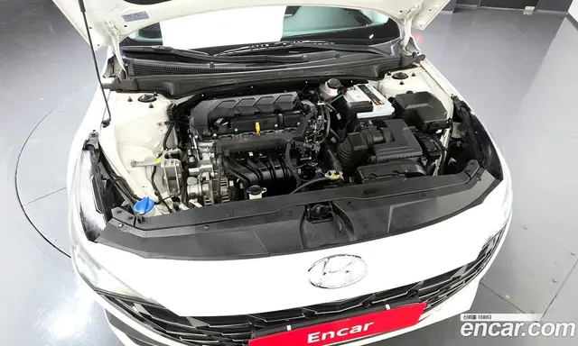 Hyundai Avante 2020 1.6 автомат (гидро), миниатюра 6