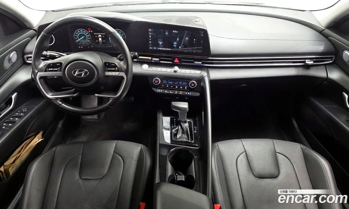 Hyundai Avante 2020 1.6 автомат (гидро), фото 7