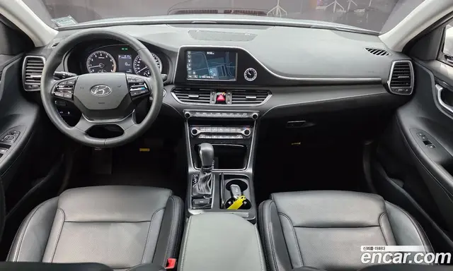 Hyundai Grandeur 2016 2.4 автомат (гидро), миниатюра 7 Hyundai Grandeur 2016 2.4 автомат (гидро), миниатюра 7