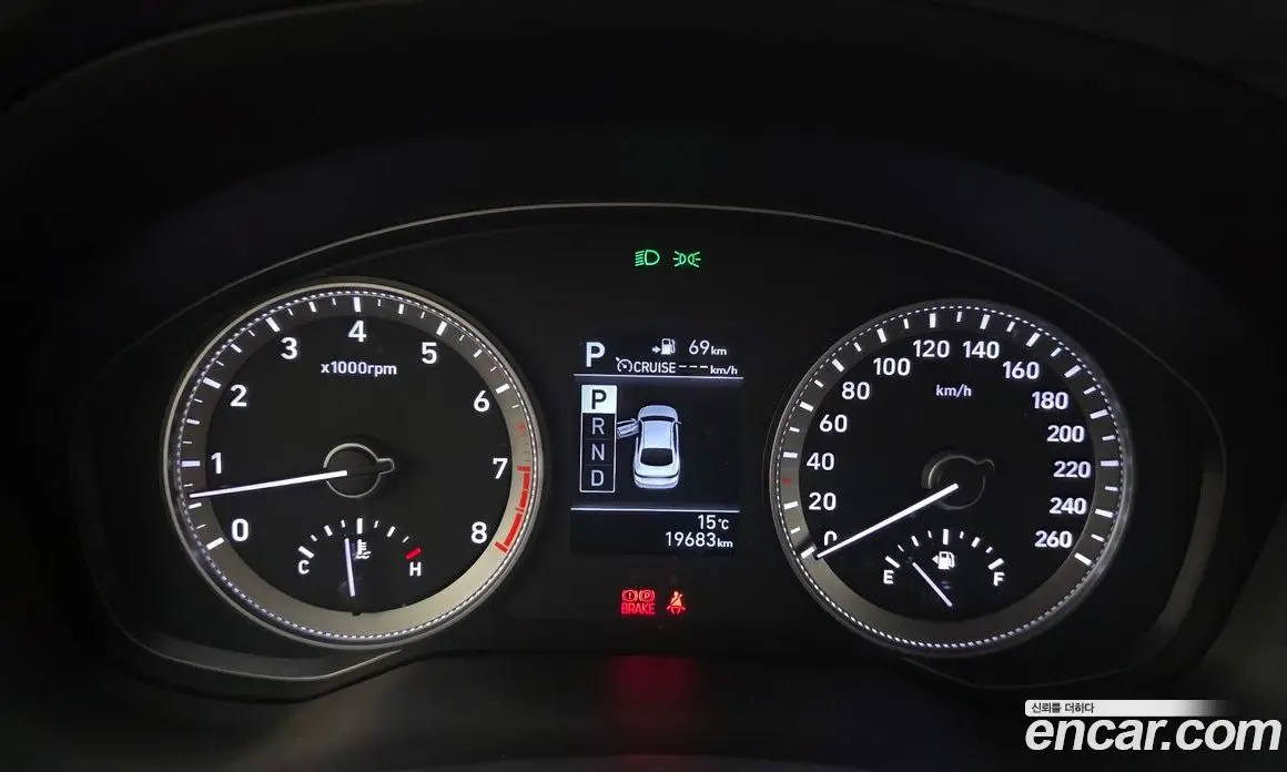 Hyundai Grandeur 2016 2.4 автомат (гидро), фото 8 Hyundai Grandeur 2016 2.4 автомат (гидро), фото 8