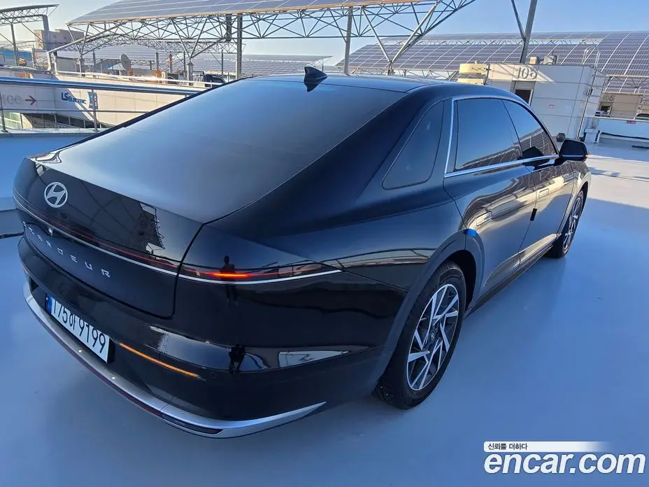 Hyundai Grandeur 2023 1.6 автомат (гидро), фото 2 Hyundai Grandeur 2023 1.6 автомат (гидро), фото 2