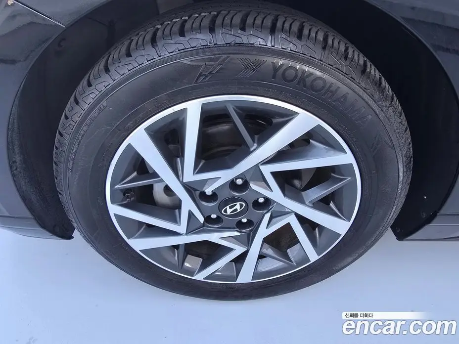 Hyundai Grandeur 2023 1.6 автомат (гидро), фото 5 Hyundai Grandeur 2023 1.6 автомат (гидро), фото 5