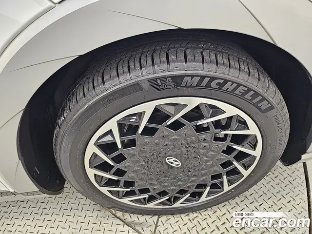 Hyundai Ioniq 5 2024 0.1 автомат (гидро), миниатюра 5 Hyundai Ioniq 5 2024 0.1 автомат (гидро), миниатюра 5