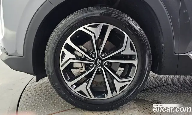 Hyundai Santa Fe 2019 2.0 автомат (гидро), миниатюра 5 Hyundai Santa Fe 2019 2.0 автомат (гидро), миниатюра 5