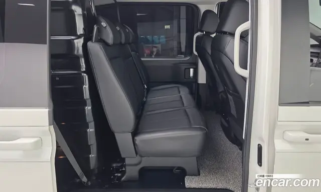 Hyundai Staria 2021 3.5 автомат (гидро), миниатюра 12