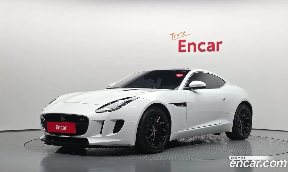Jaguar F-Type 2016 3.0 автомат (гидро), фото 1 Jaguar F-Type 2016 3.0 автомат (гидро), фото 1