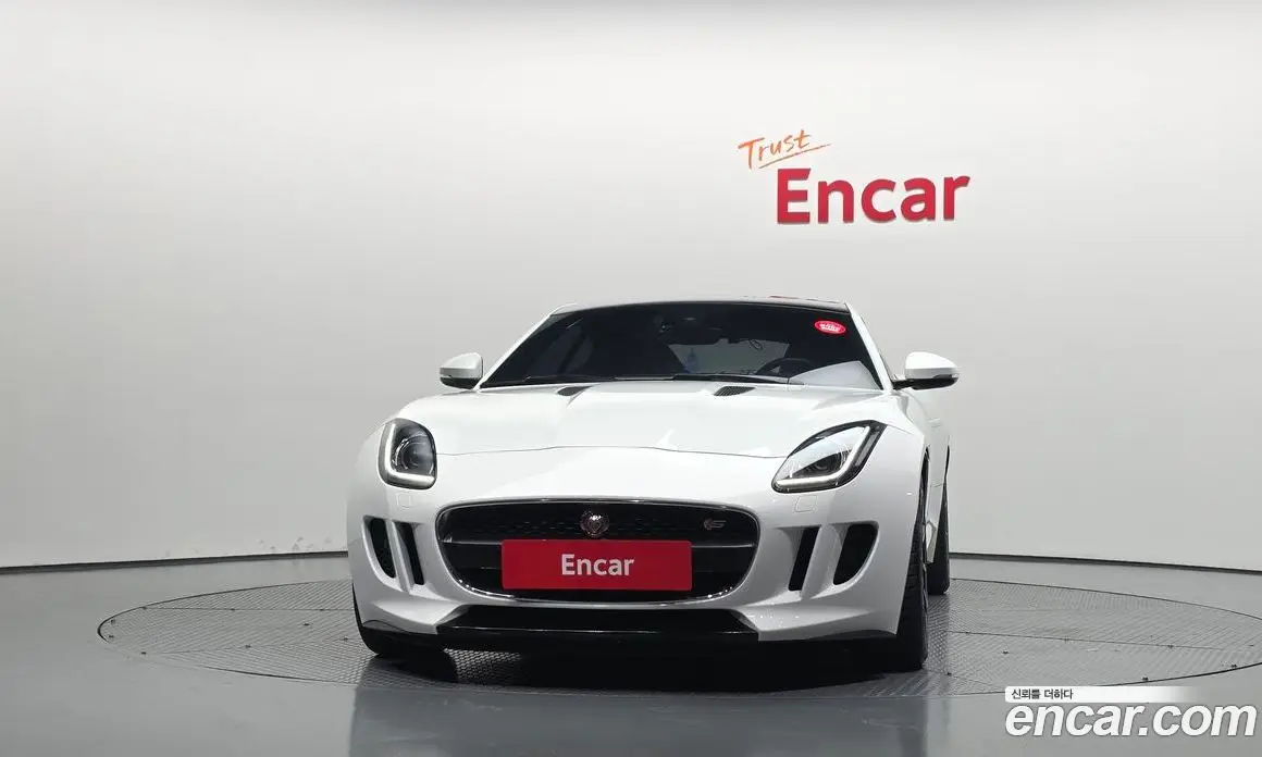 Jaguar F-Type 2016 3.0 автомат (гидро), фото 3 Jaguar F-Type 2016 3.0 автомат (гидро), фото 3