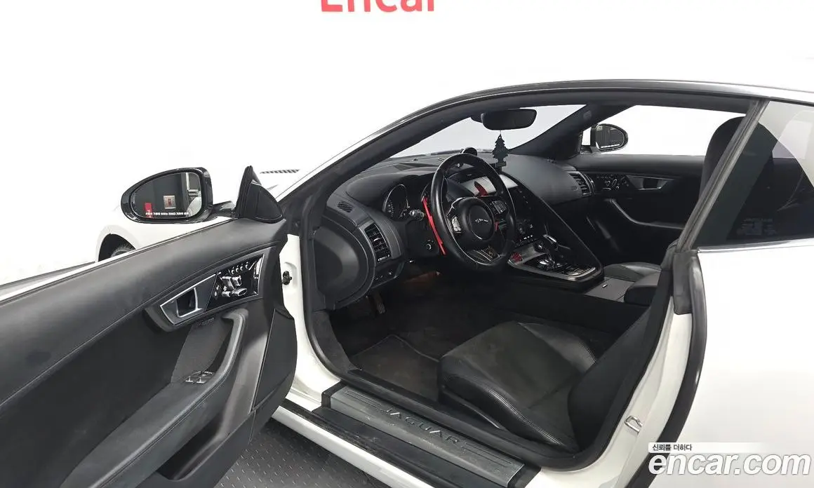 Jaguar F-Type 2016 3.0 автомат (гидро), фото 10 Jaguar F-Type 2016 3.0 автомат (гидро), фото 10