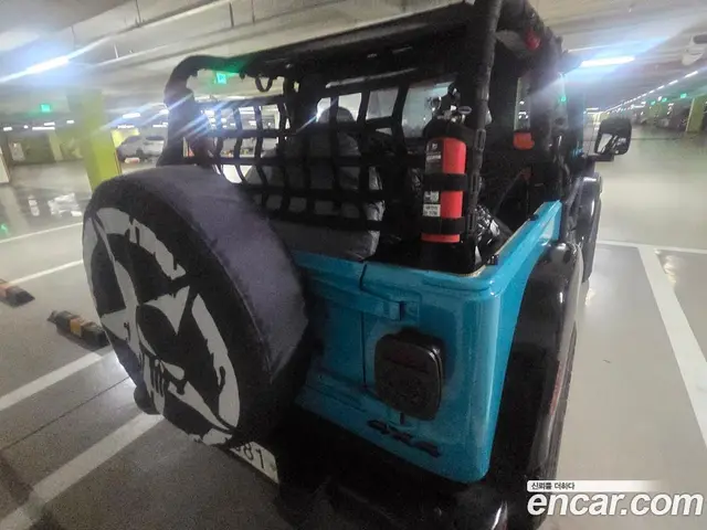 Jeep Wrangler 1997 2.5 механика, миниатюра 4