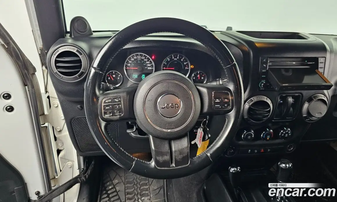 Jeep Wrangler 2013 3.6 автомат (гидро), фото 13 Jeep Wrangler 2013 3.6 автомат (гидро), фото 13