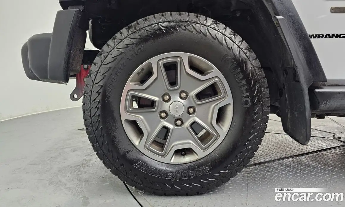 Jeep Wrangler 2013 3.6 автомат (гидро), фото 5 Jeep Wrangler 2013 3.6 автомат (гидро), фото 5